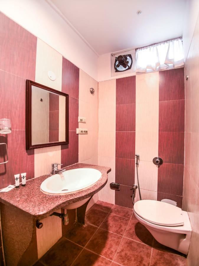 Oyo 1681 Hotel Devansh Udaipur Luaran gambar