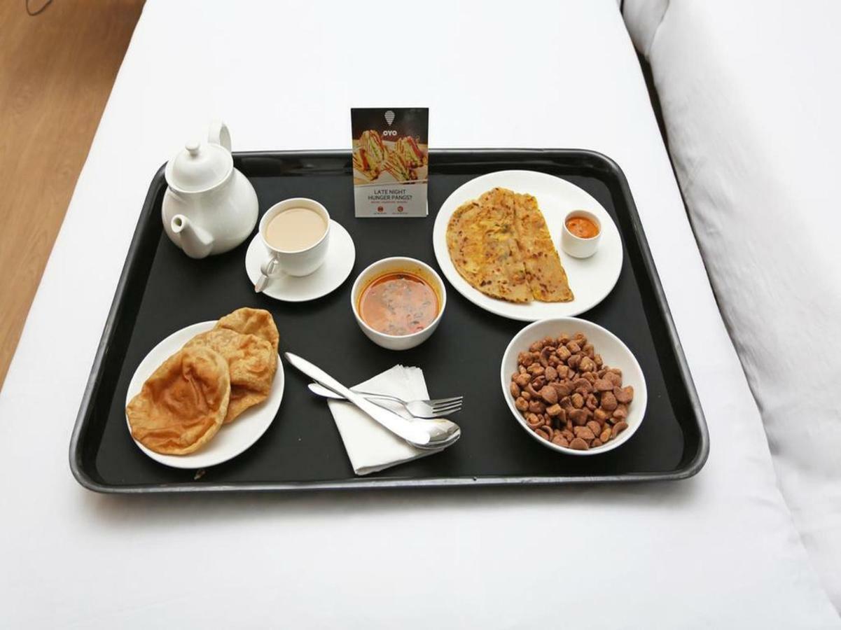 Oyo 1681 Hotel Devansh Udaipur Luaran gambar