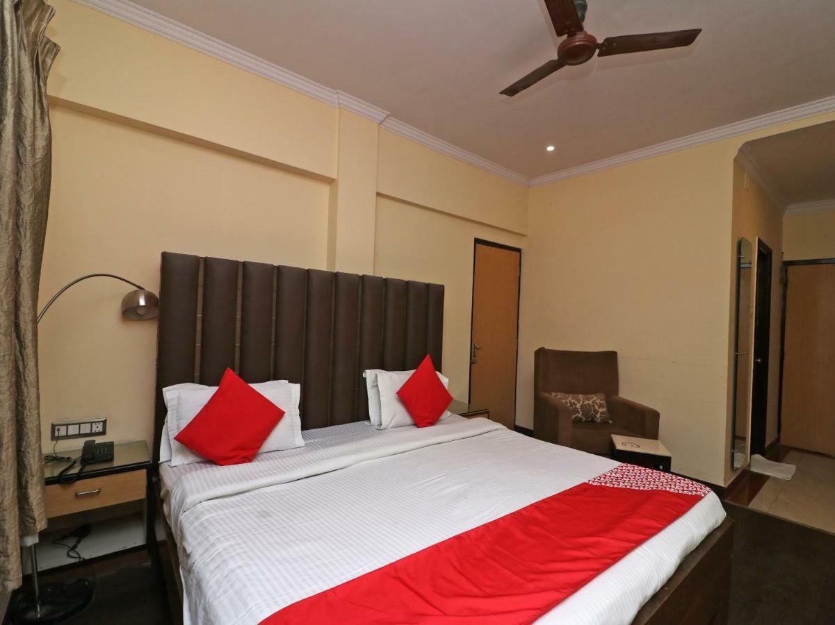 Oyo 1681 Hotel Devansh Udaipur Luaran gambar