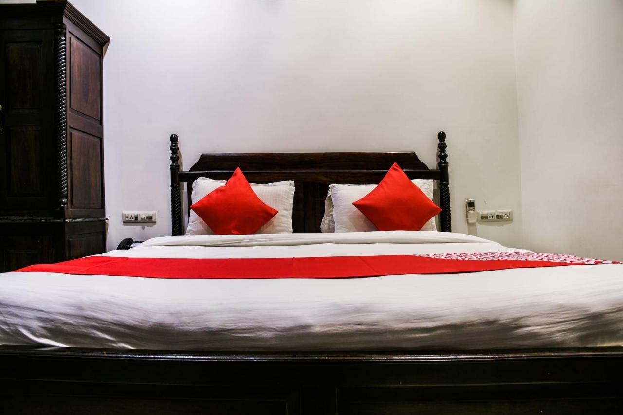 Oyo 1681 Hotel Devansh Udaipur Luaran gambar